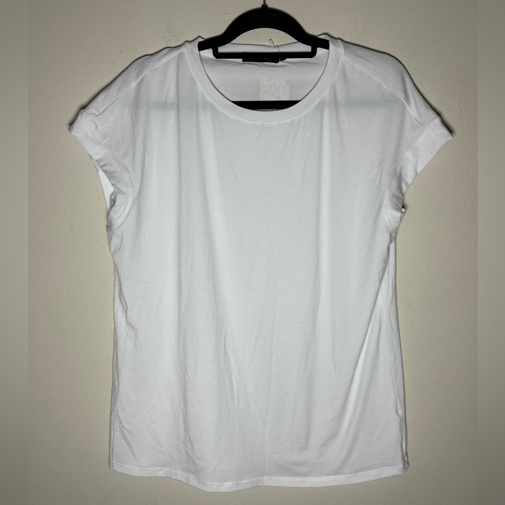 Automet Amazon Essentials Memorose White and Black T-Shirt Size XL